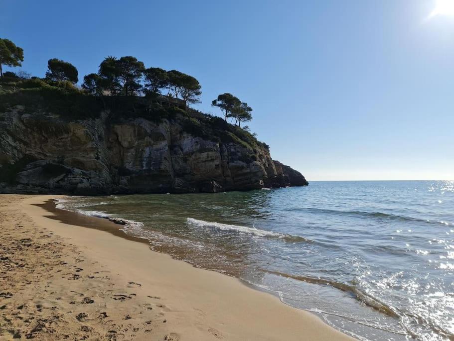 Appartamento Cal Indigo - Unique Flat In Cap Salou - Mind & Feet In Water Esterno foto
